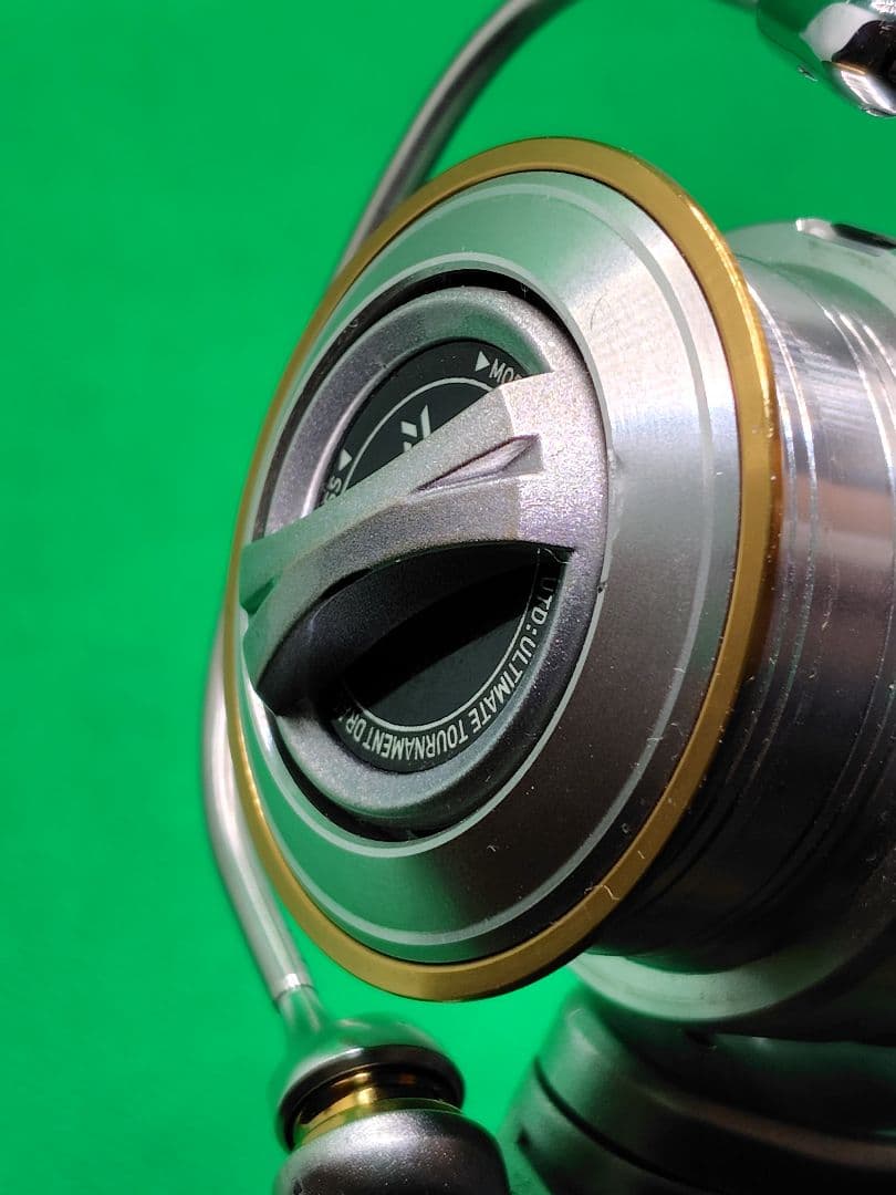 ダイワ　DAIWA　11カルディア2506H