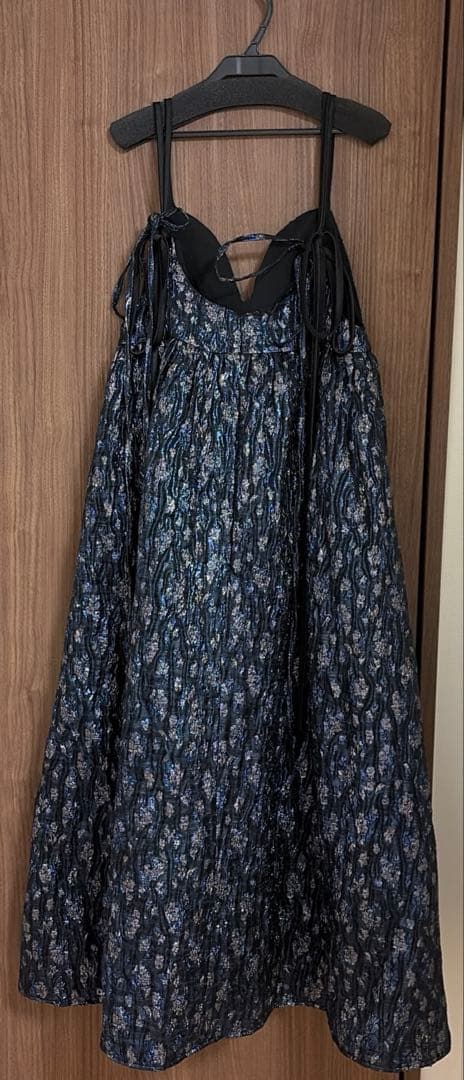 CAROLINA GLASER ラメ バックリボン キャミソール ワンピース