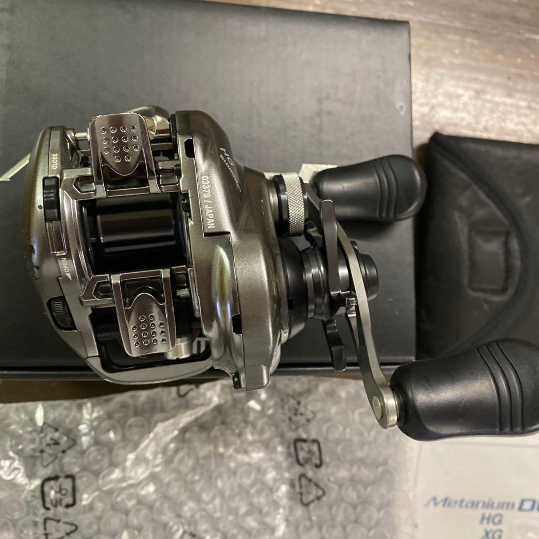 シマノ(SHIMANO) ベイトリール 15 メタニウム DC HG右 キズあり