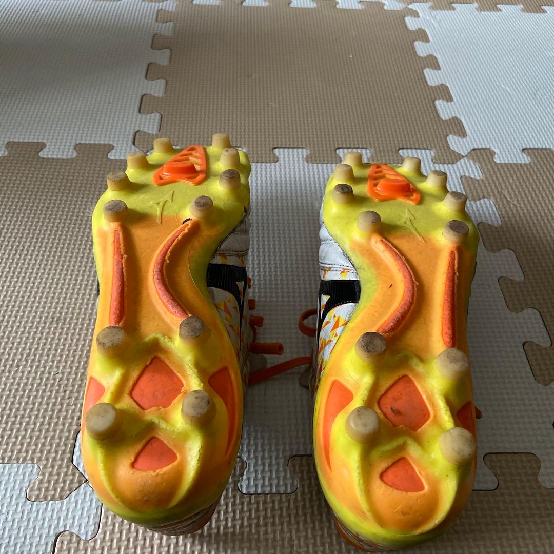 モレリアネオ2 海外限定モデル