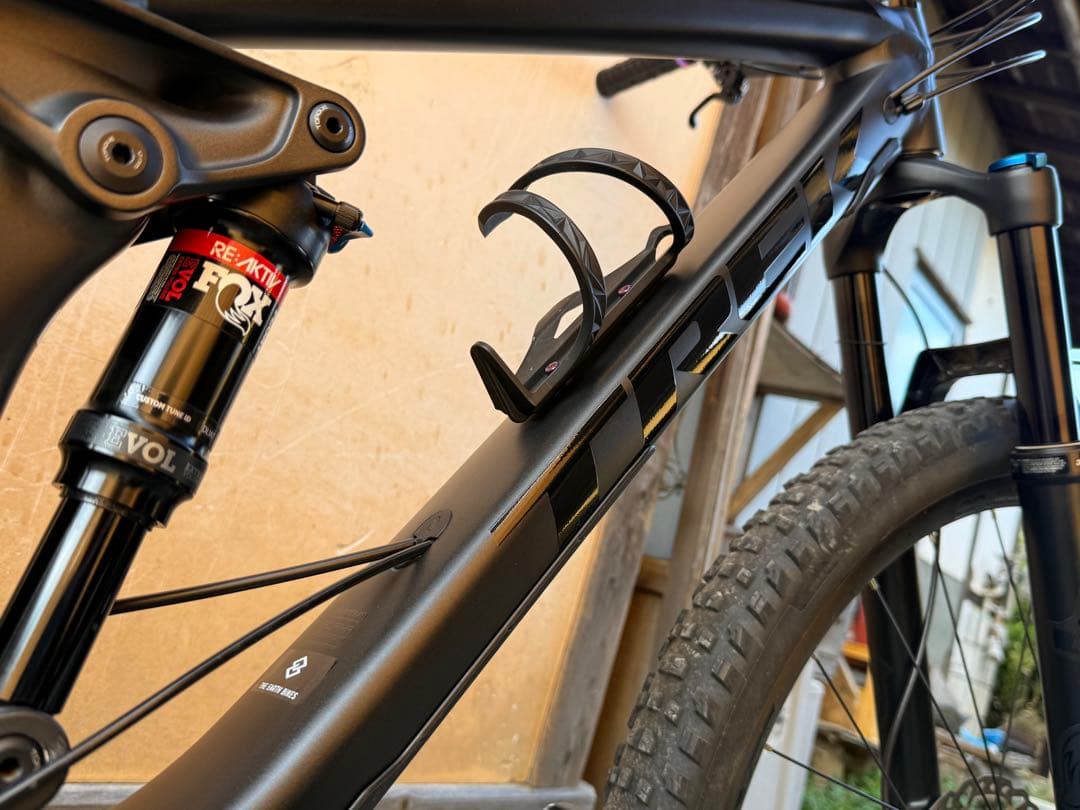 TREK Fuel EX 8 引き渡し限定