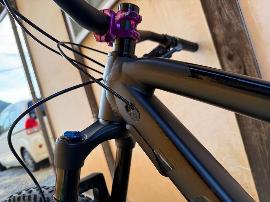 TREK Fuel EX 8 引き渡し限定