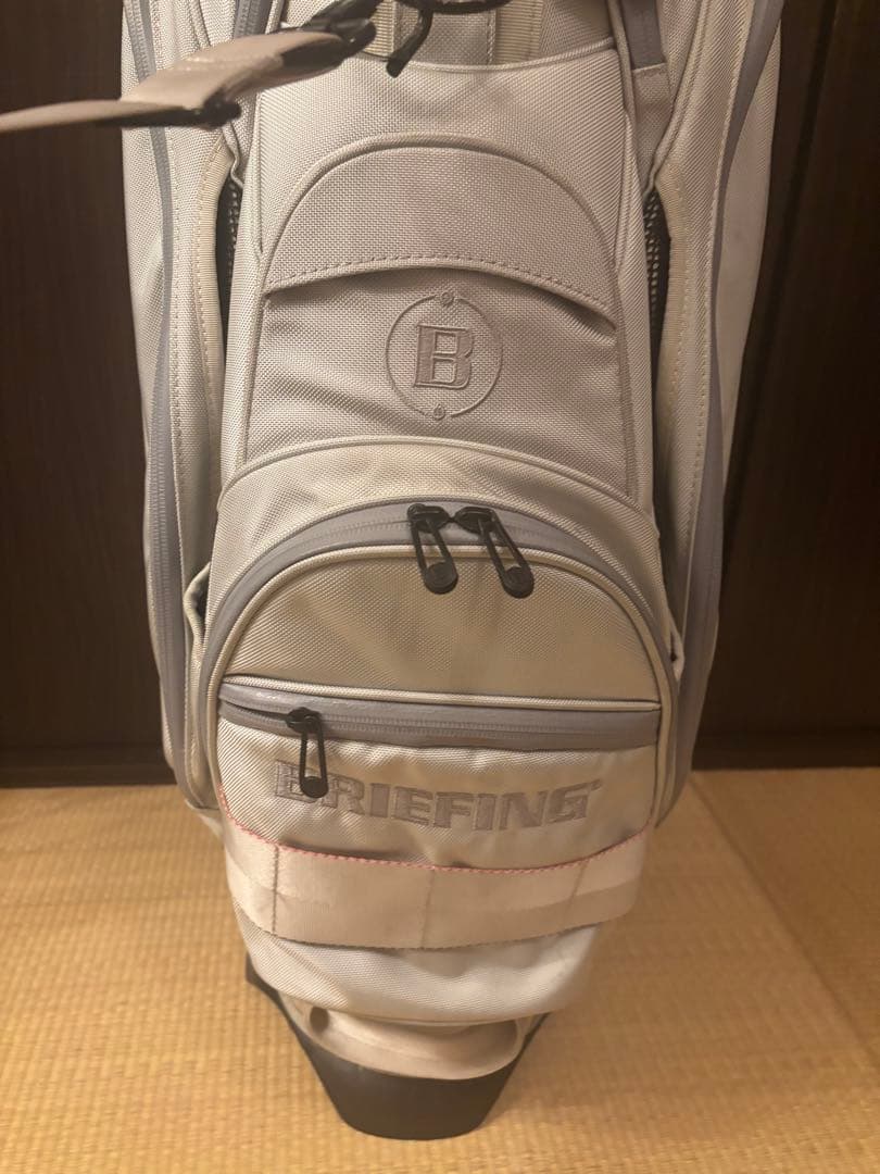 ブリーフィング　CR-10 ホワイト　グラファイトデザイン　キャディバッグ