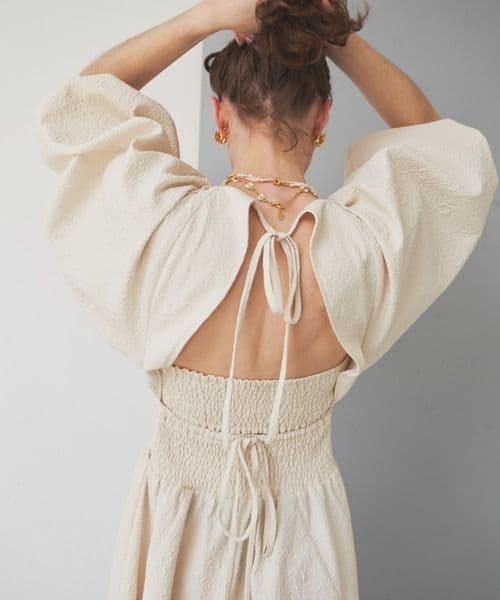 未使用タグ付き LA BELLE ETUDE バックオープンベアセットワンピース