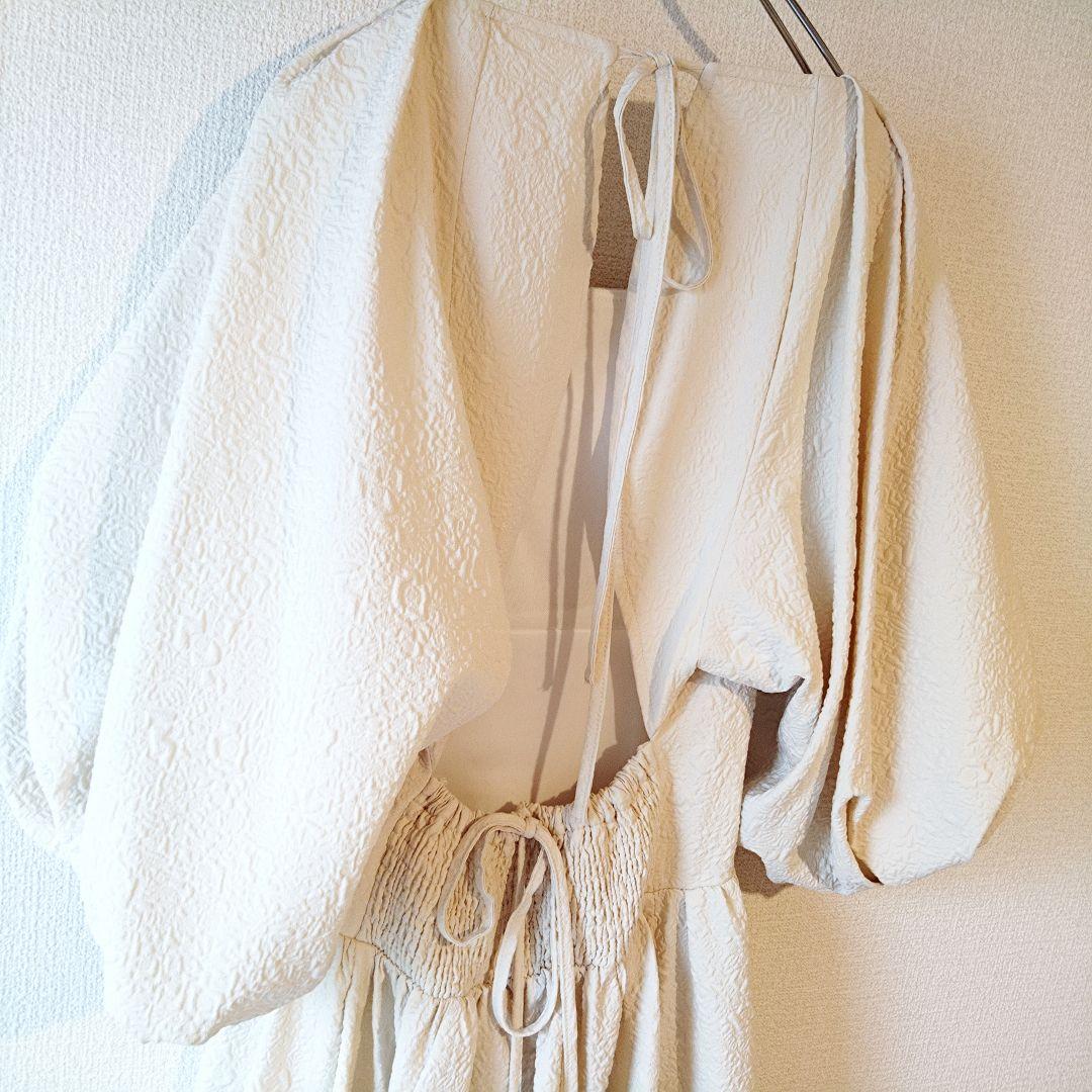 未使用タグ付き LA BELLE ETUDE バックオープンベアセットワンピース