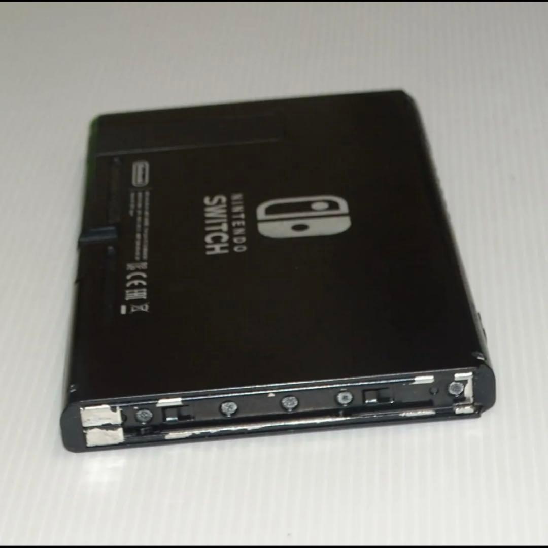 Switch新型　画面本体のみ　2019年製　任天堂　動作確認済　QA6533