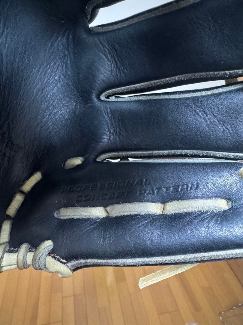 ZETTプロステイタス　硬式グローブ　内野手用