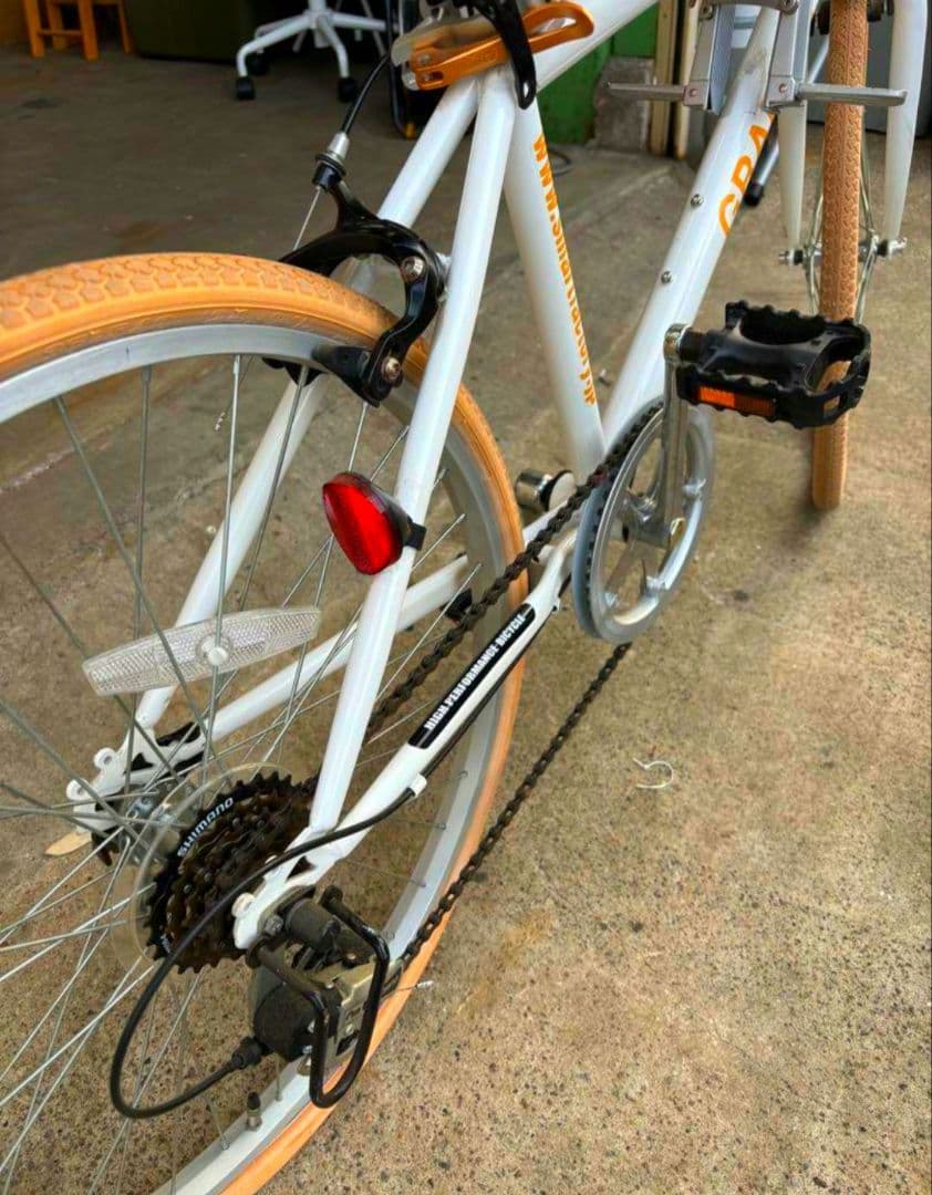 GRAPHIS グラフィスGR-001 クロスバイク 26インチ　6段変速