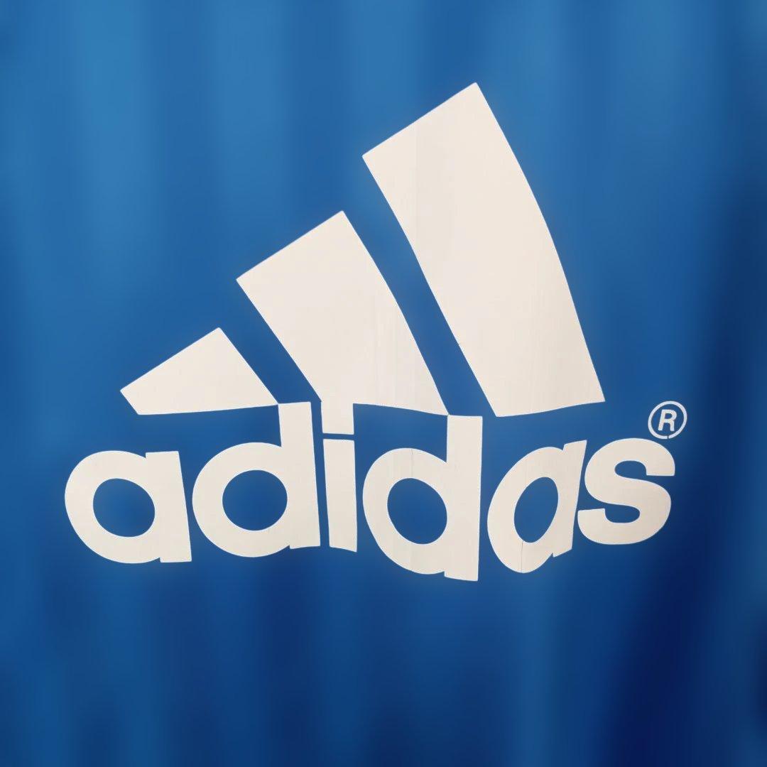 ★1.15 h576 アディダス ジャージ セットアップ clima365