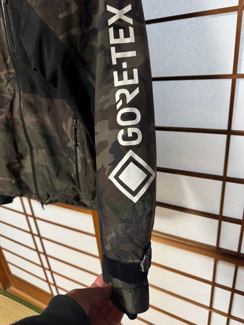 DAIWA GORE-TEX 防寒着　ウインタースーツ DW-1923 XL