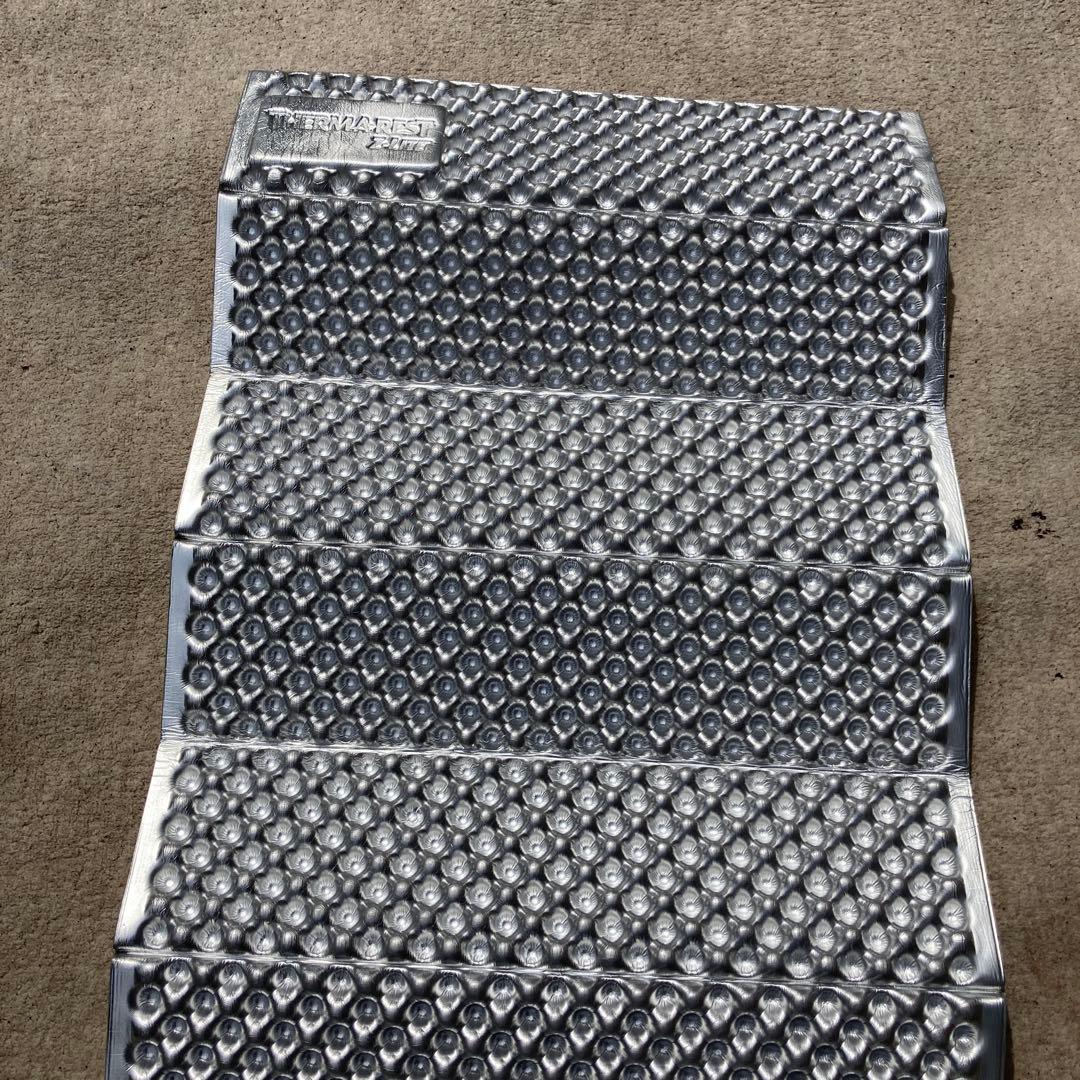 サーマレスト Zライト ソル　レギュラー　スリーピングマット