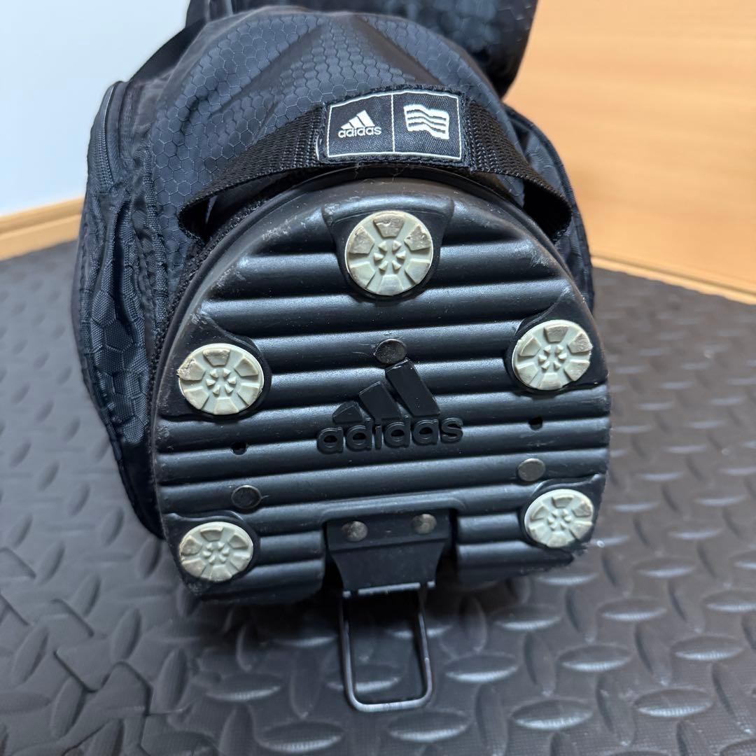 adidas スタンド式 4分割 キャディバッグ フード付き ブラック 軽量