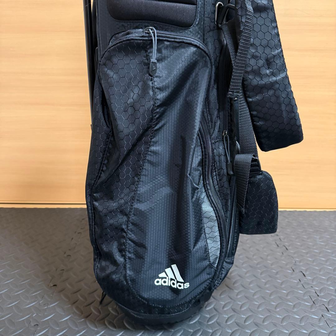 adidas スタンド式 4分割 キャディバッグ フード付き ブラック 軽量
