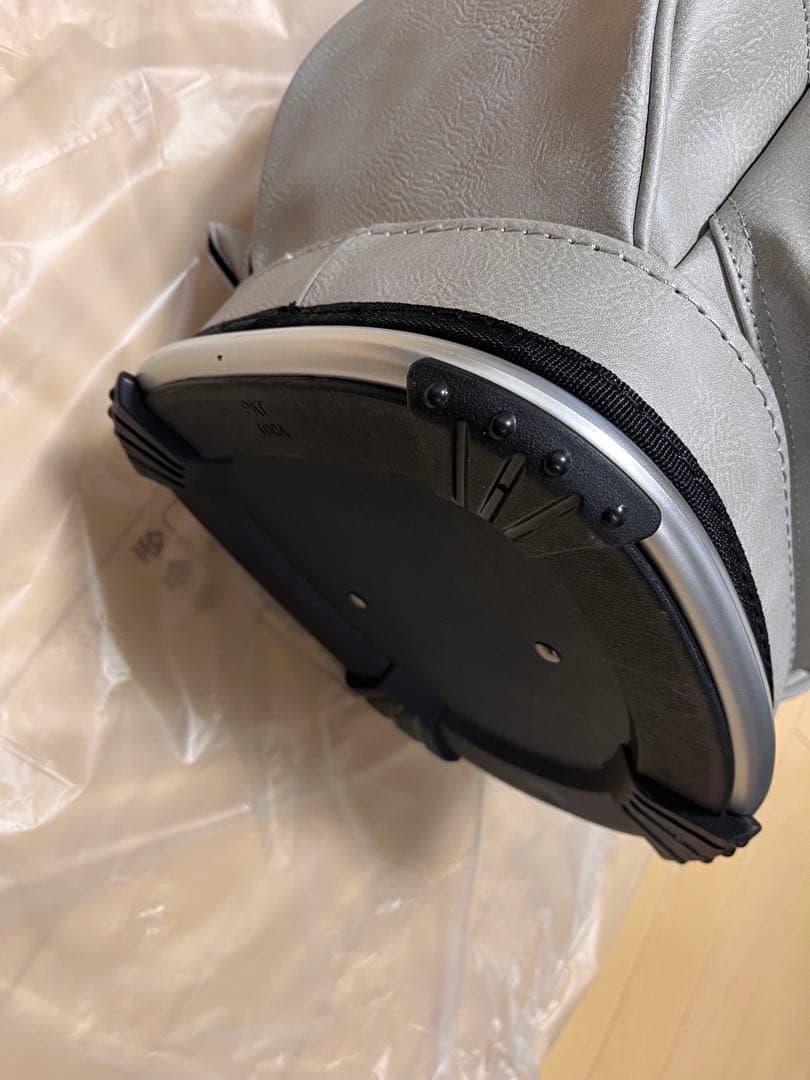 ゴルフバッグ・キャディバッグ　グレー　キャディーバッグ 新品