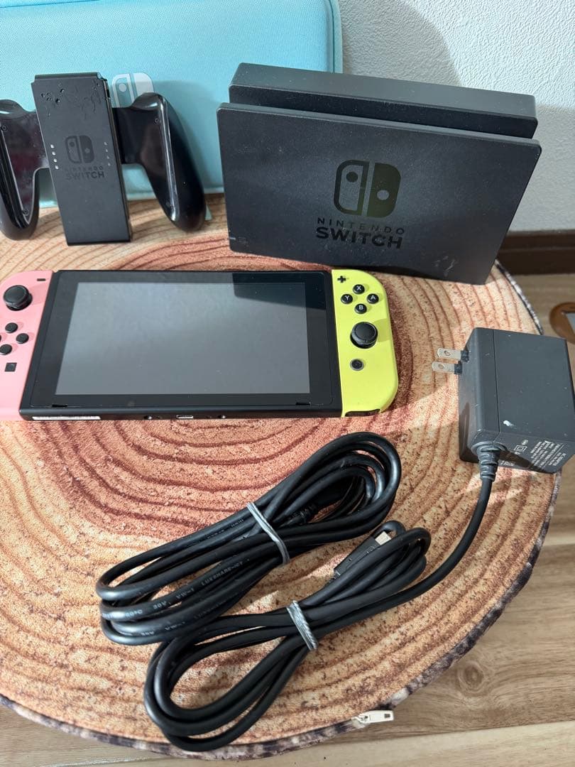 Nintendo Switch ニンテンドースイッチ本体PNK/YEL箱無し