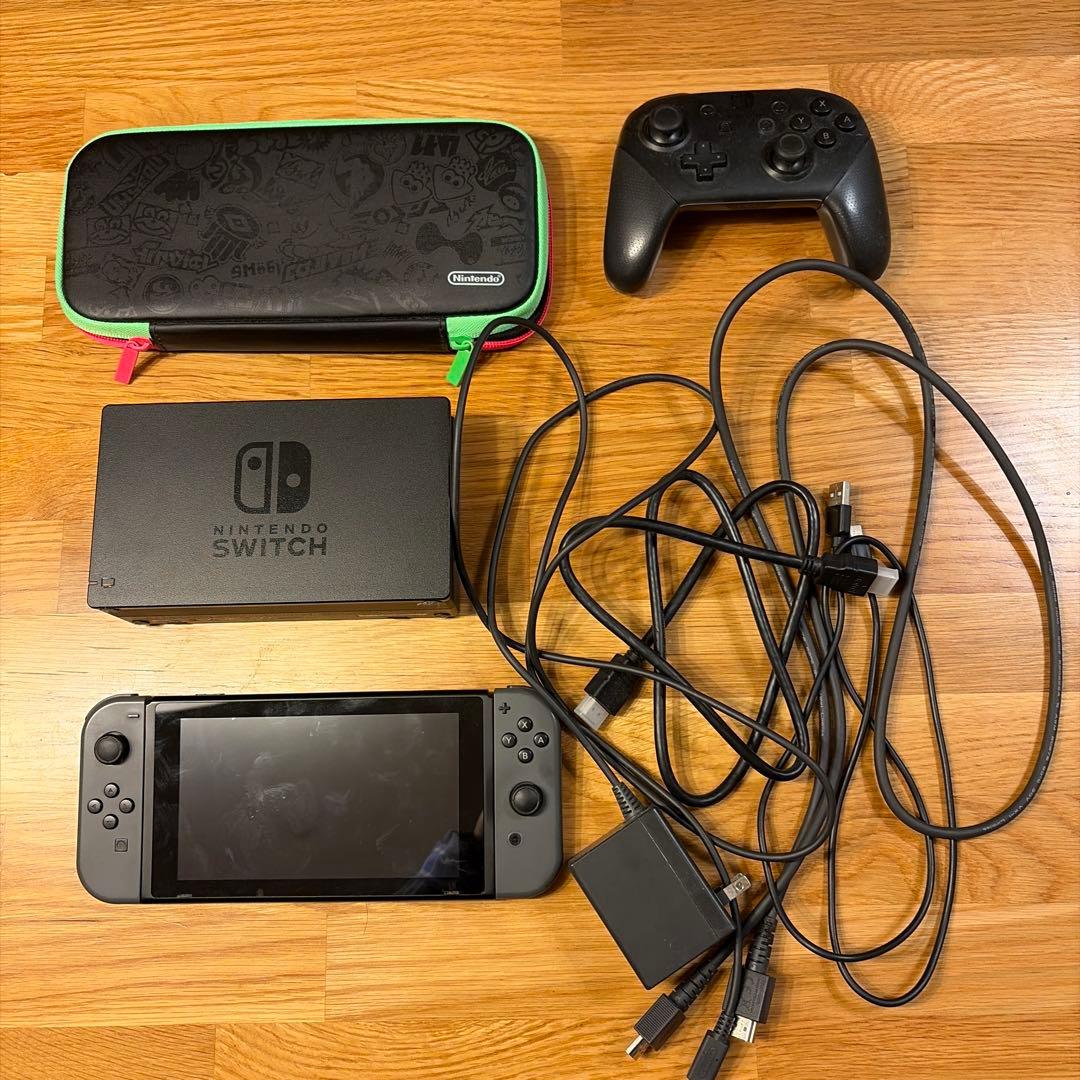 Switch本体、プロコントローラー付き
