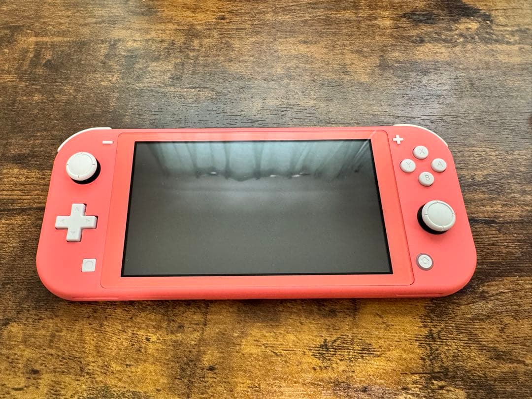 Nintendo Switch Liteコーラルあつまれどうぶつの森セット