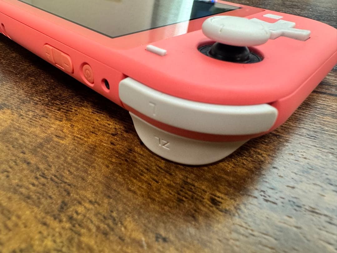 Nintendo Switch Liteコーラルあつまれどうぶつの森セット