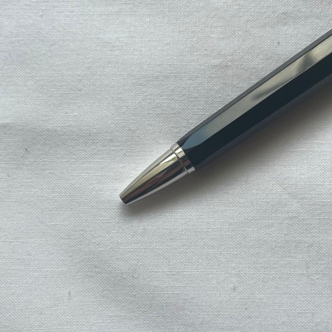 Montegrappa モンテグラッパ　黒 ボールペン