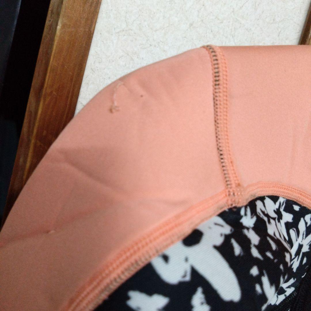 お洒落　ロキシー120センチ　フルスーツ　ウエットスーツサーフィン可愛い