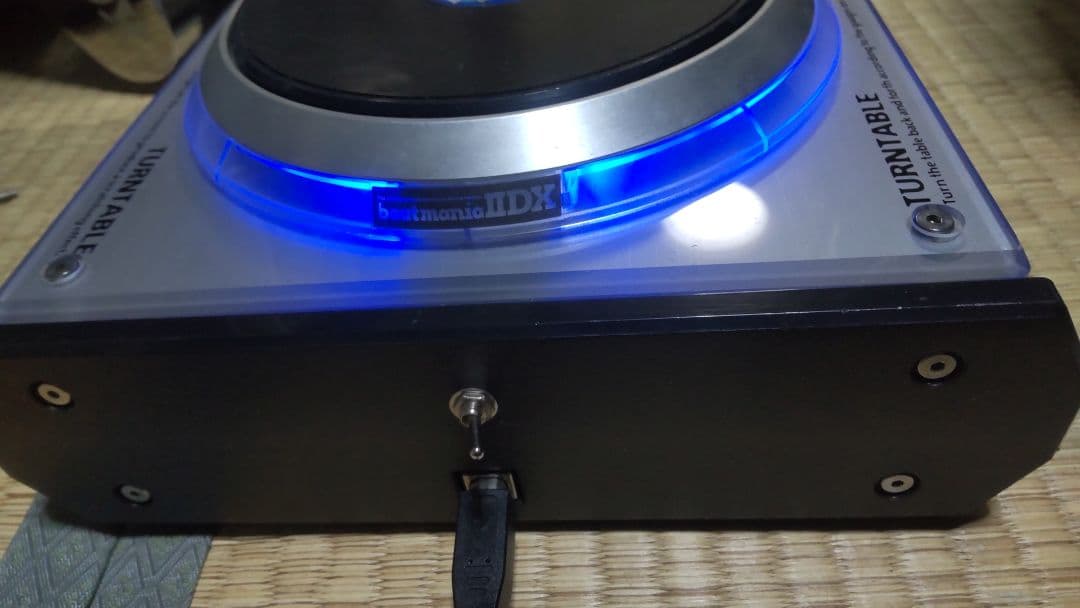 ビートマニア 後期プレミアムコントローラー ライトニングフルカラー EMP付