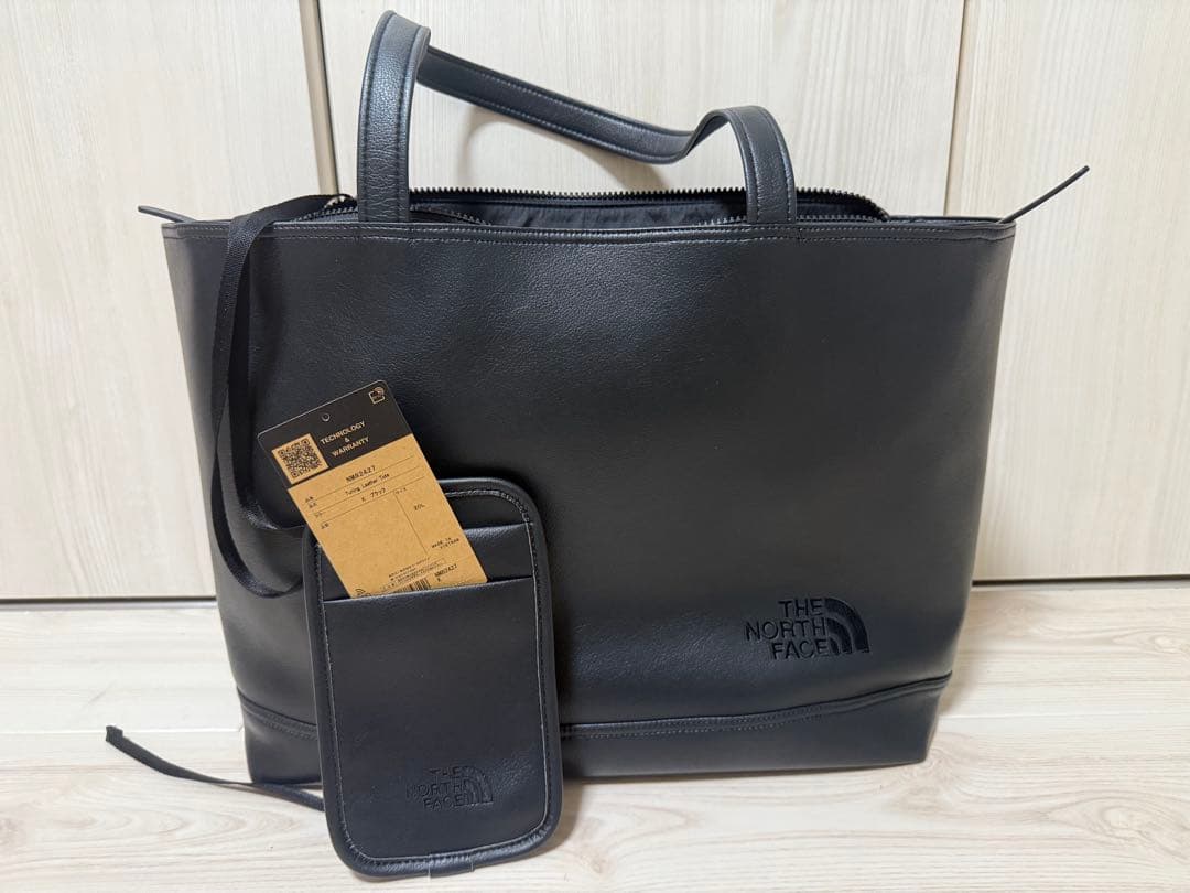 THE NORTH FACE チューニングレザー トートバッグ　NM82427