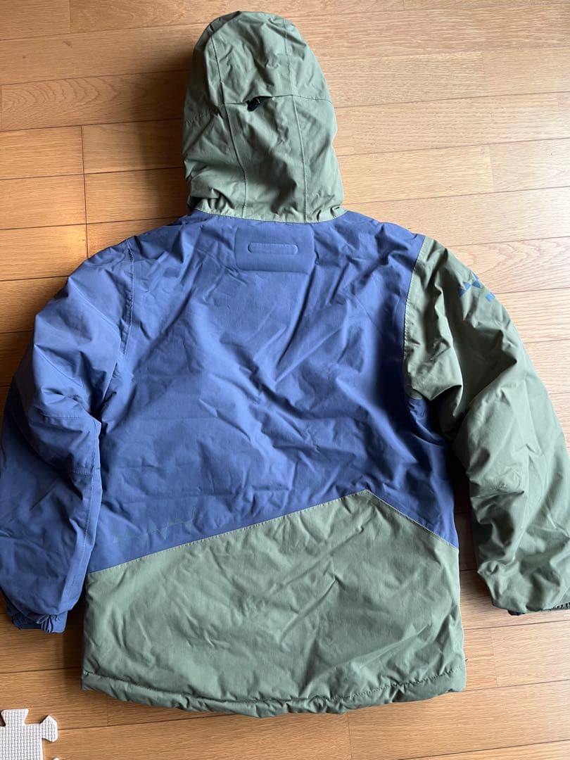 イスビョン ISBJORN ウエア キッズ146〜152 RECCOシステム