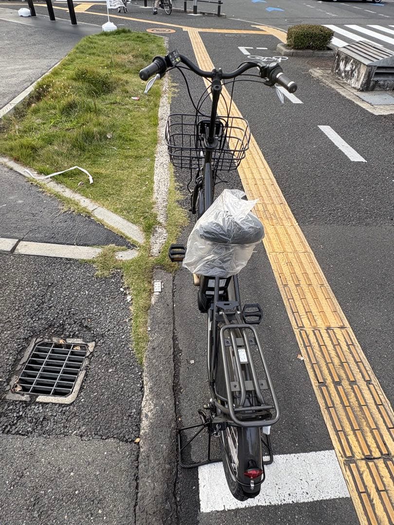 中古20㌅ブリヂストン電動アシスト自転車　8.7Ah 大阪