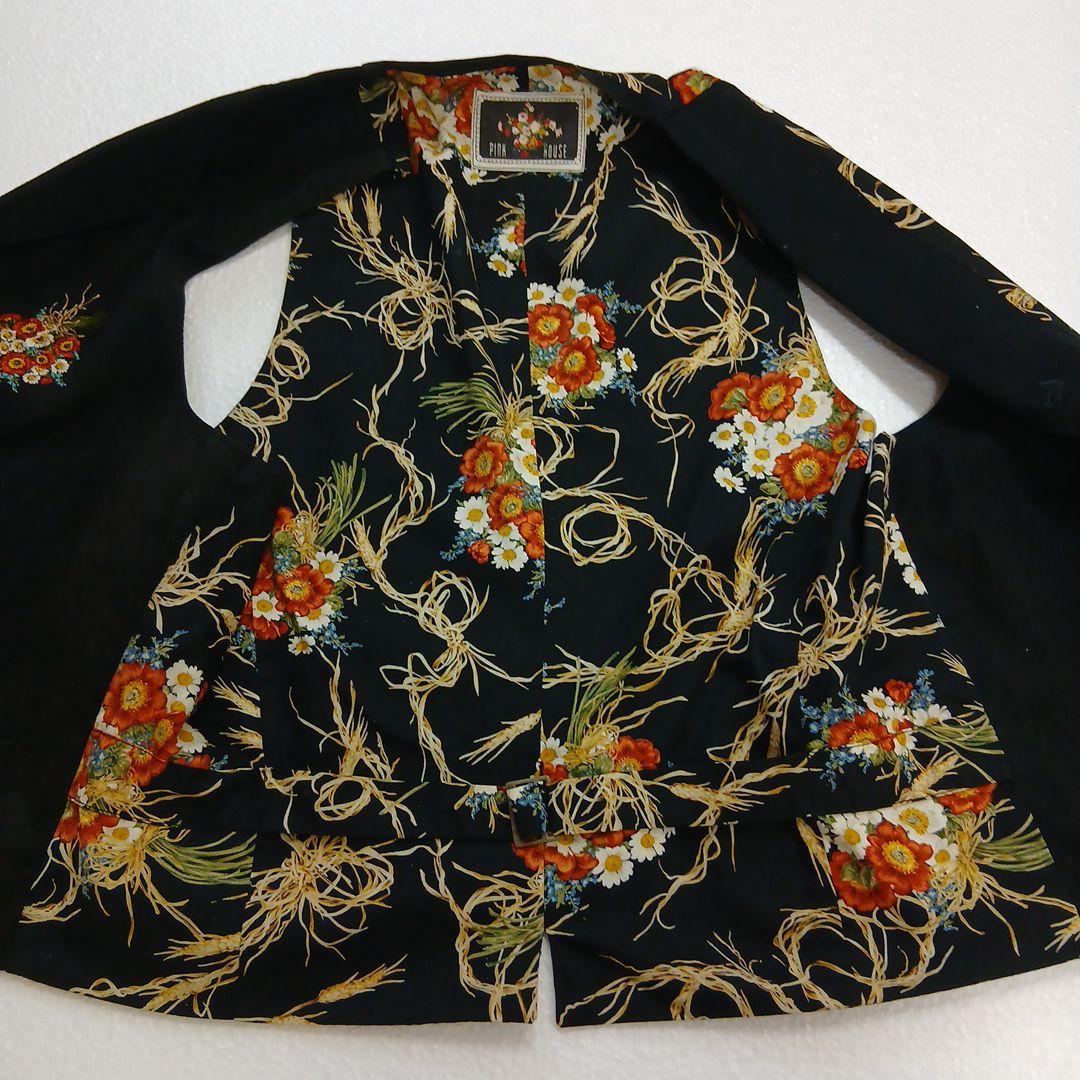 春一番PINK HOUSE ブラック花柄刺繍ベスト総柄　未使用に近い
