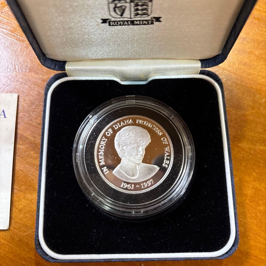 コレクション Princess Diana Silver Proof Medallion