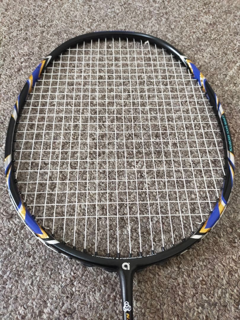 【値下げ】アパックスTANTRUM500Ⅲ　3UG5 バドミントンラケット