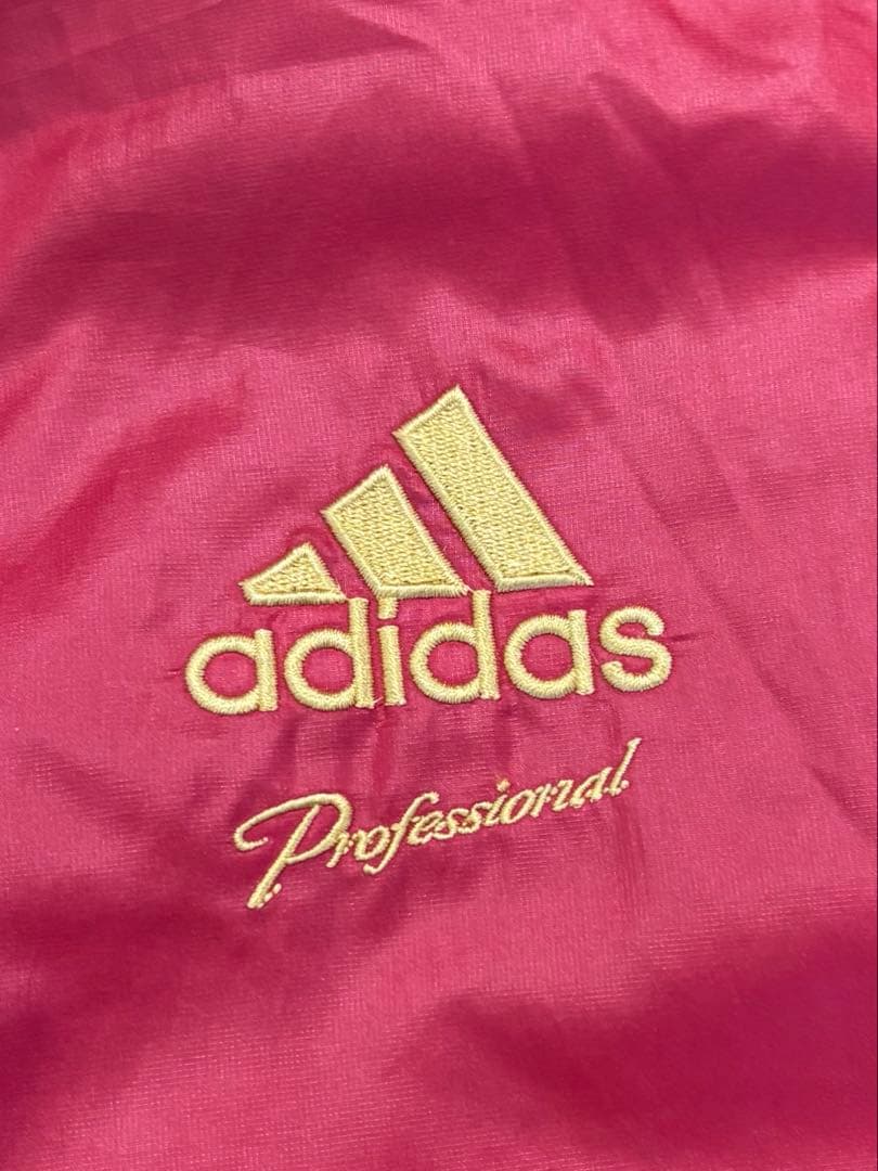 【値下げ不可】アディダスプロフェッショナル 中綿 ウインドブレーカー アウター