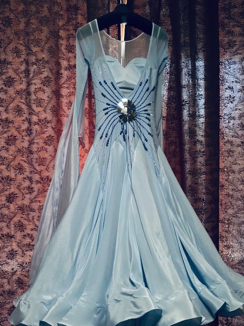 社交ダンス ドレス 水色 ビーズ装飾 Mサイズ