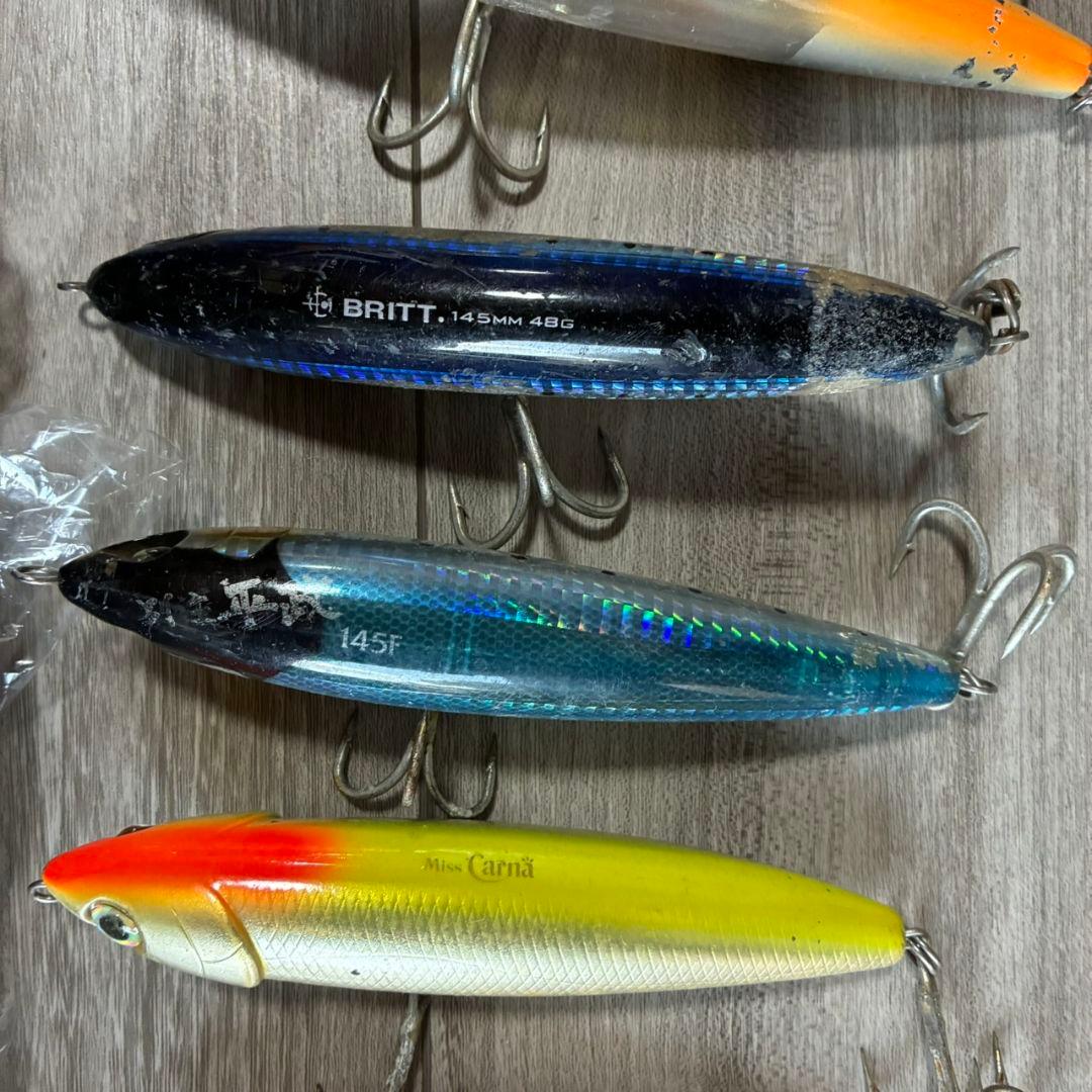 引退品 ジグ トッププラグ ケース ハリ ショアジグまとめ売り