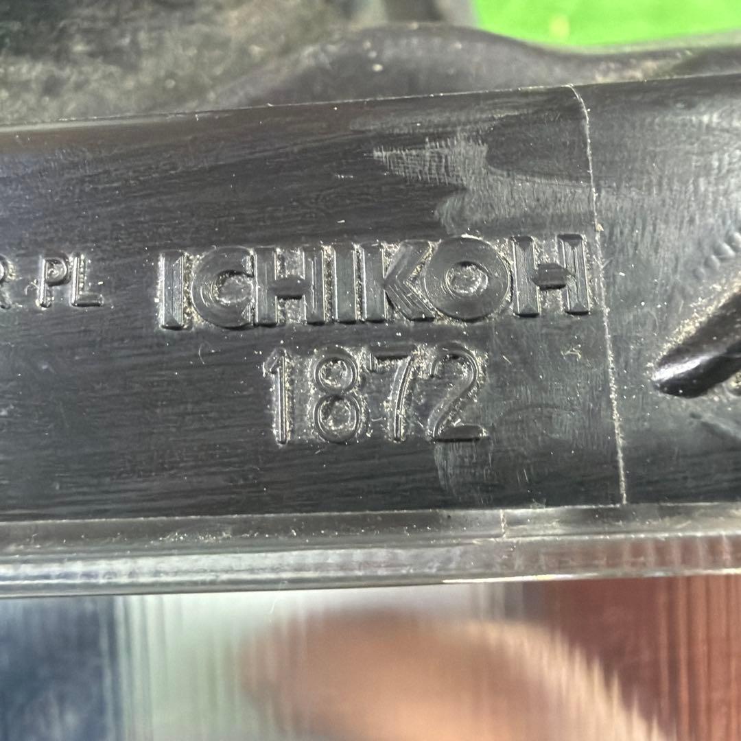 スペーシアMK32S 左側ヘッドライト ICHIKOH 1872 (407)