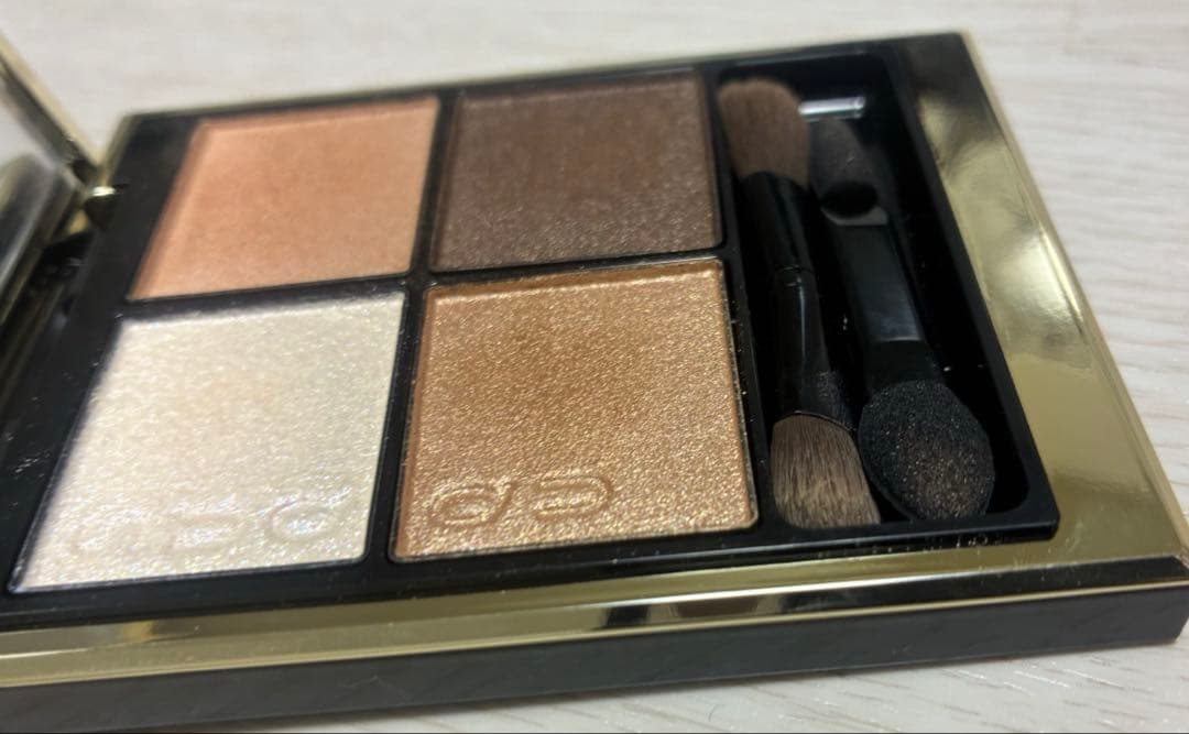 スック　シグニチャーカラーアイズ15