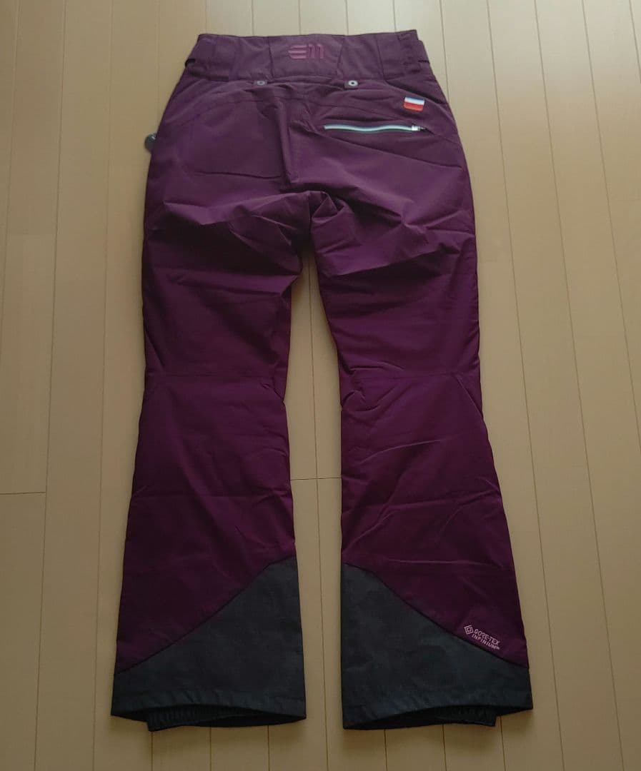 【新品】state of elevenateスキーウェアレディース　S〜Mサイズ