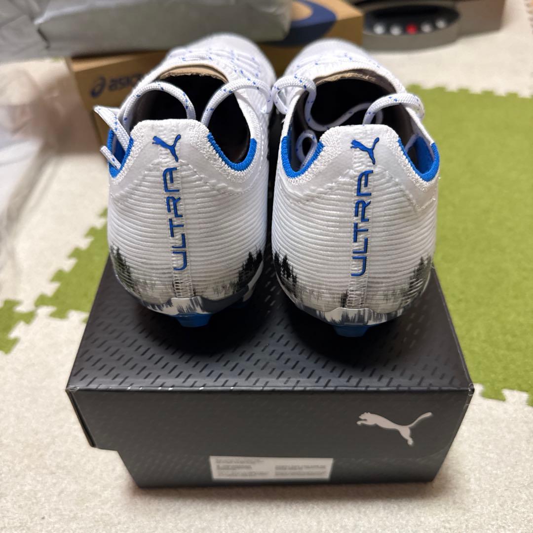 【限定】新品 未使用 ウルトラ6アルティメットJAPAN 25.0㎝