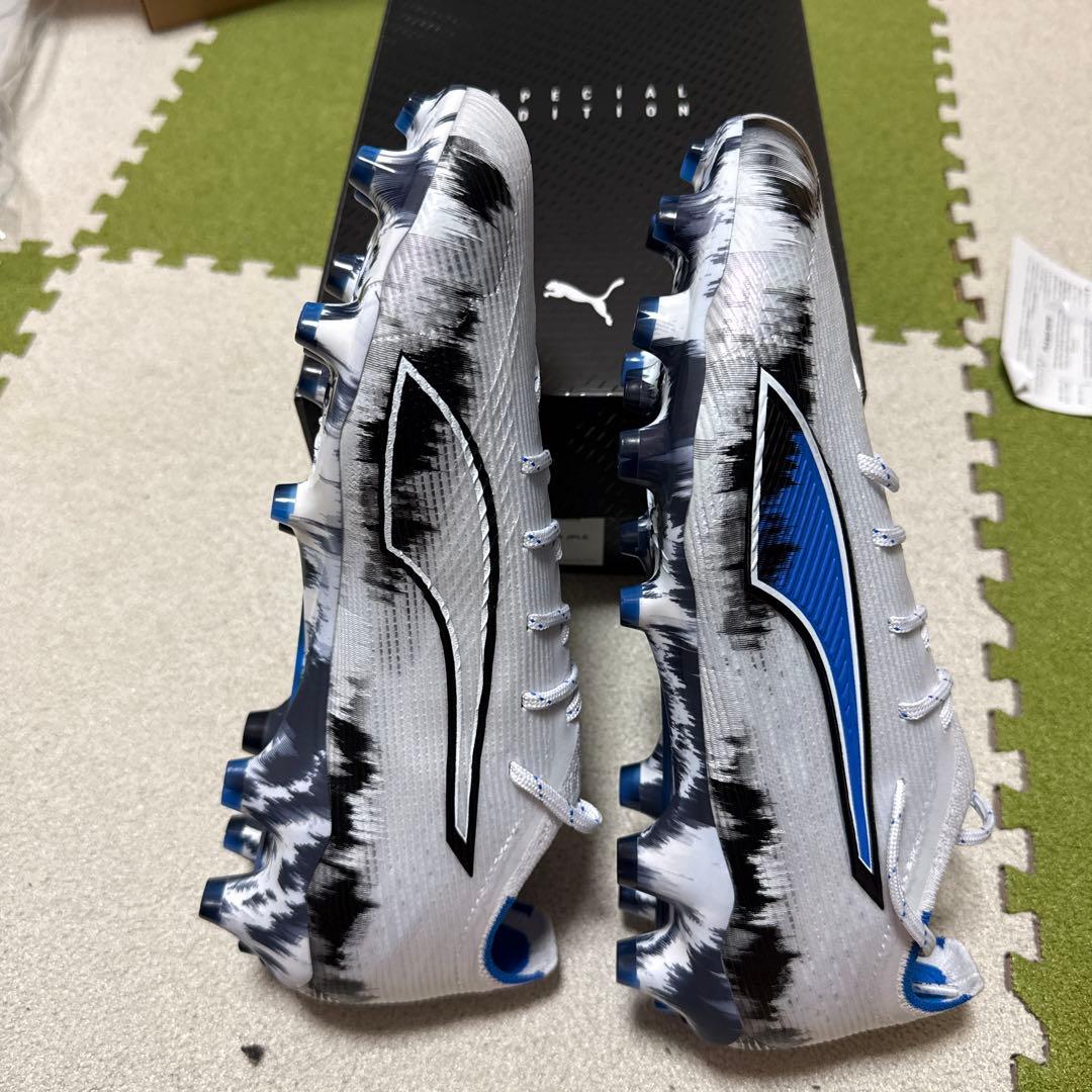 【限定】新品 未使用 ウルトラ6アルティメットJAPAN 25.0㎝