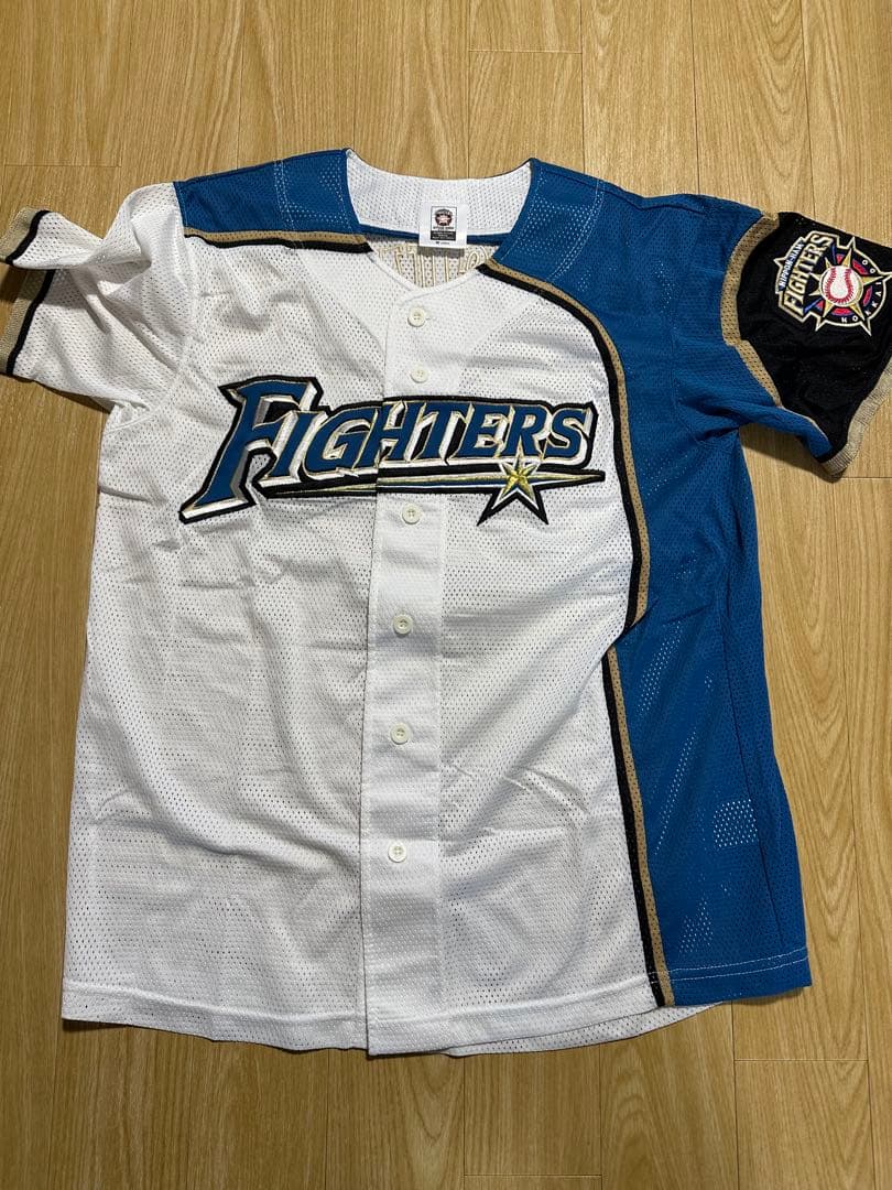 北海道日本ハムファイターズ 松本選手　ユニフォーム M 背番号12