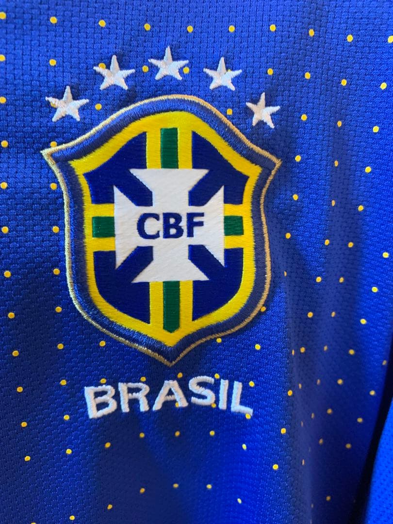Nike ブラジル代表 サッカー　2010 アウェイ