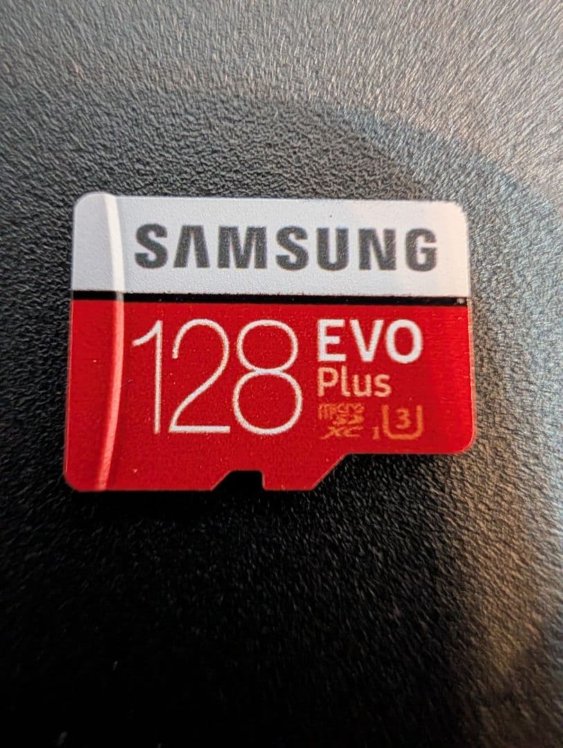 【美品】Nintendo Switch本体＆microSDカード＆ソフトケース