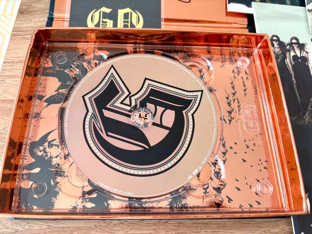 直筆サイン希少★G-DRAGON One Of A Kind 韓国盤GD ジョン