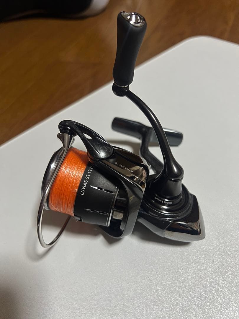 24ルビアス ST LT2500S-XH スピニングリール