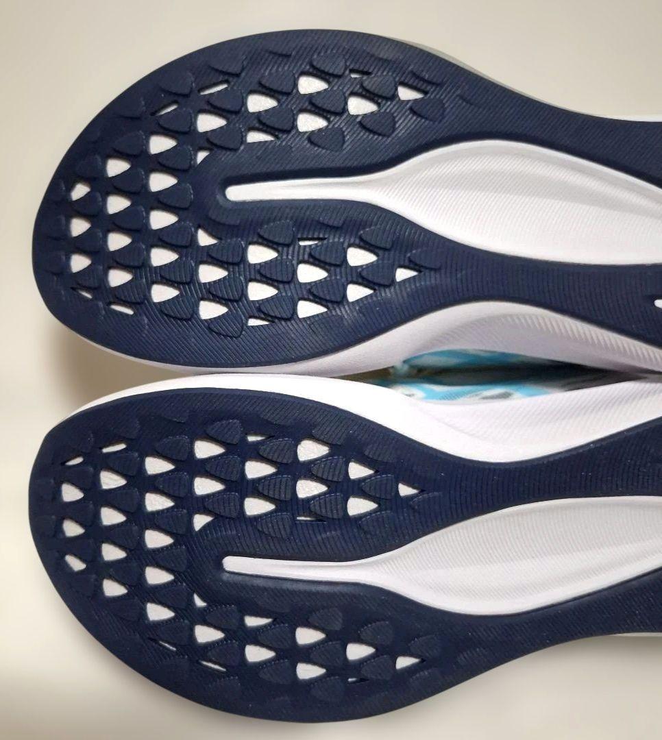 アシックス　ランニングシューズ 　HYPER SPEED　23.5cm