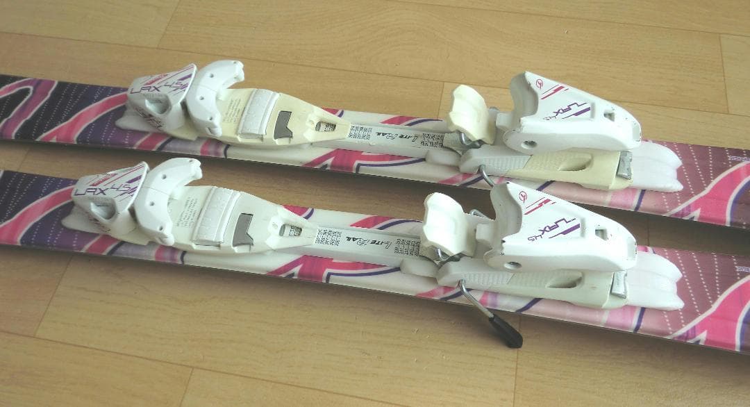 ■最終特価■送料無料■Hart■ジュニアスキーセット■板127靴23■WAX済■