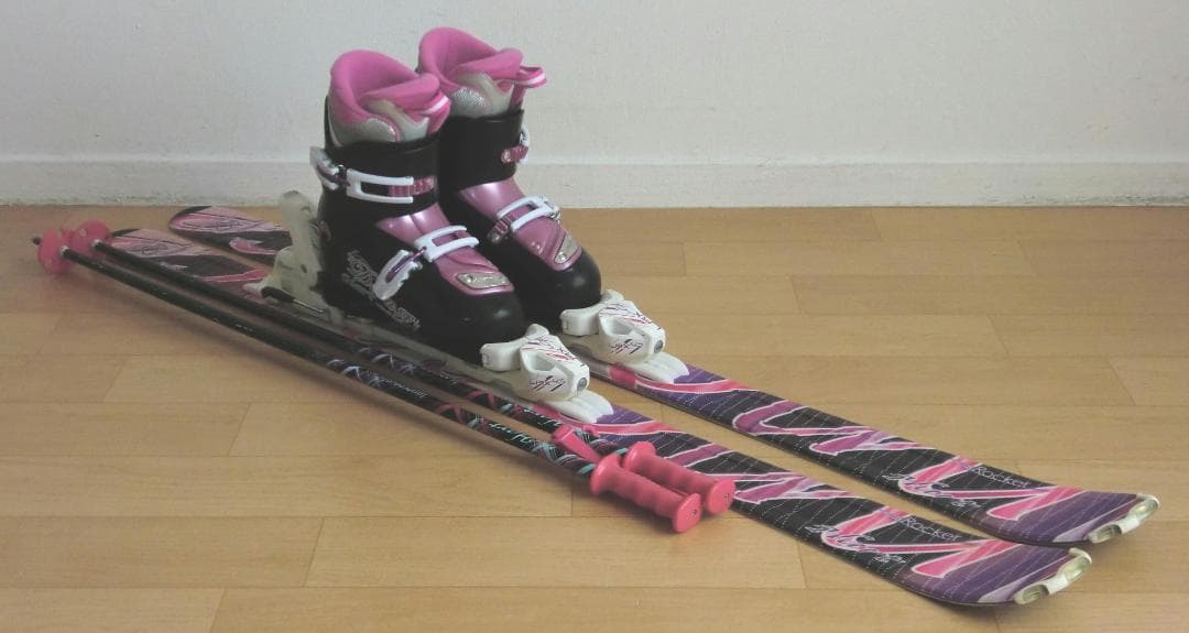 ■最終特価■送料無料■Hart■ジュニアスキーセット■板127靴23■WAX済■