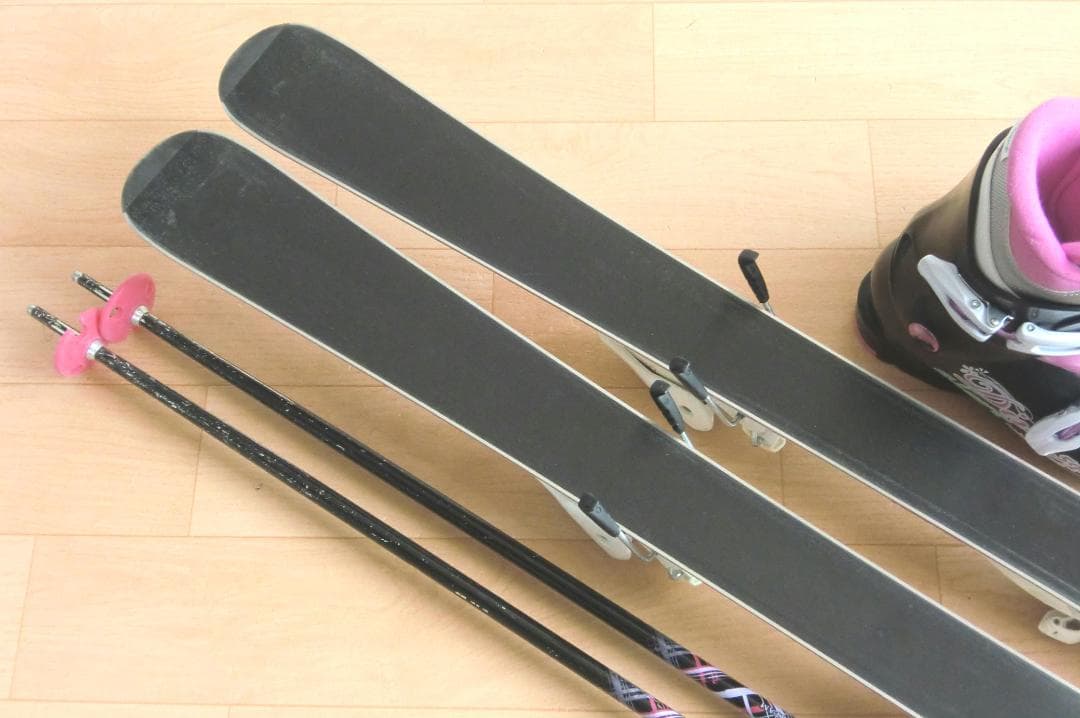 ■最終特価■送料無料■Hart■ジュニアスキーセット■板127靴23■WAX済■