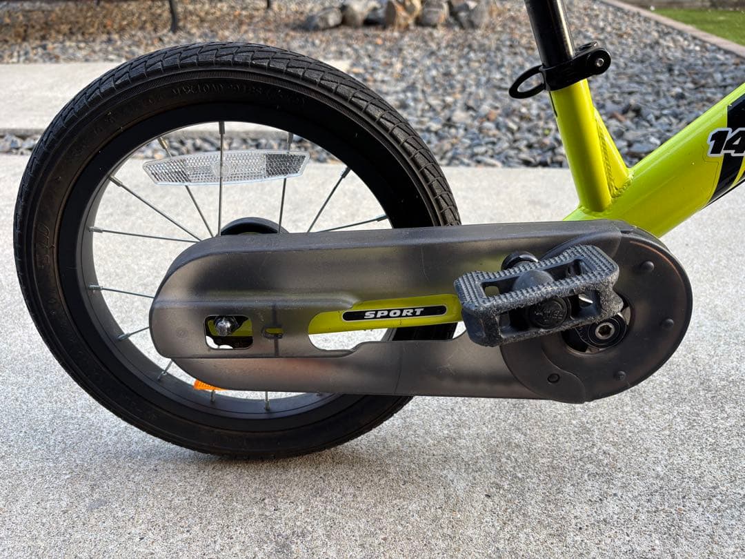 ストライダー STRIDER 14X ライムイエロー 廃盤 自転車 限定色 愛知