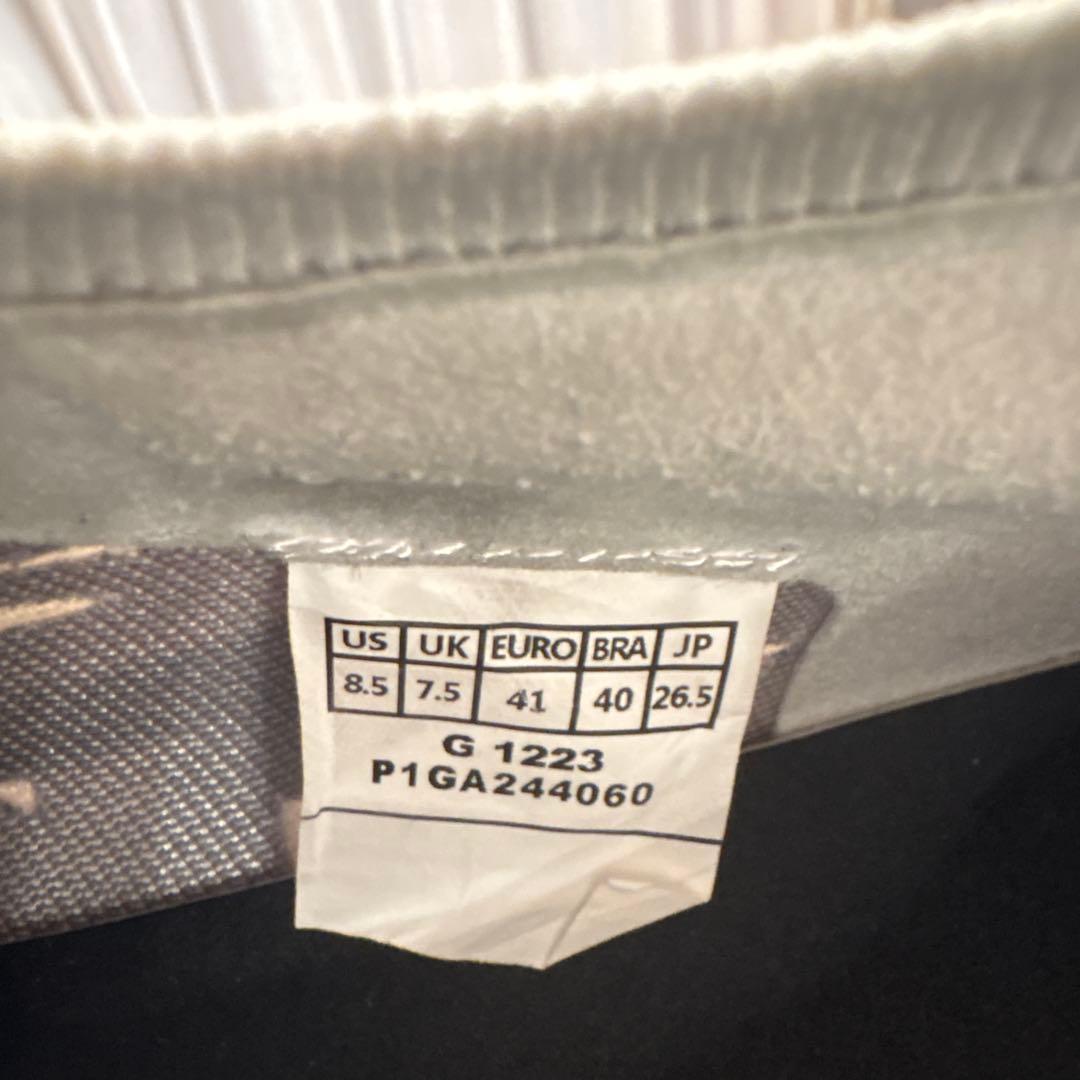 MORELIA NEO4 β JAPAN 26.5 ホワイト/レッド　美品